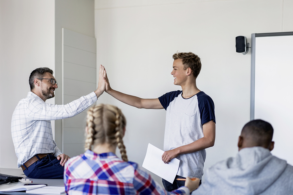 Lehrkräfte: Die richtigen Impulse zur richtigen Zeit